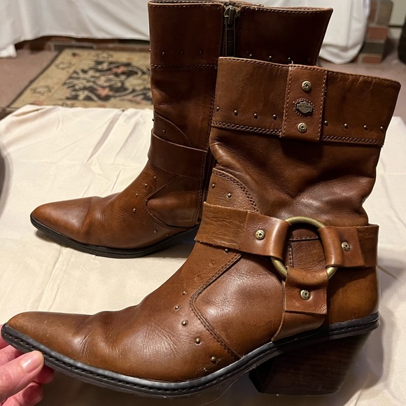 Harley-Davidson Shoes - SOLD 8.5 Ladies Harley Davidson Studded Harness Boots